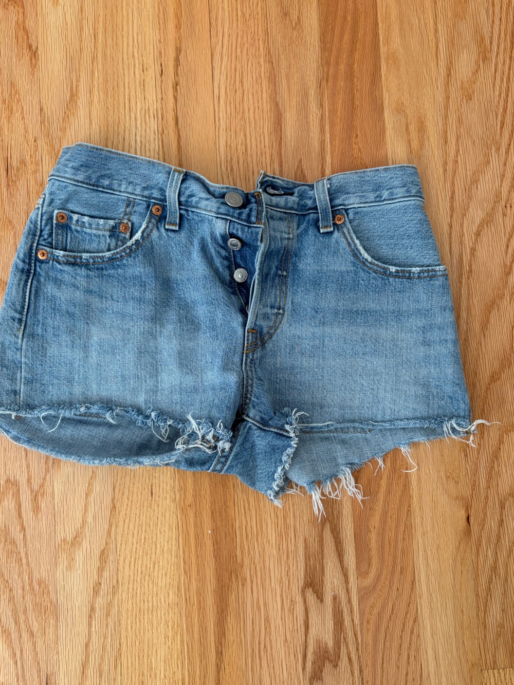 Bundle Levi's 501 Dark and Light Blue Jean Shorts - Picture 7 of 16